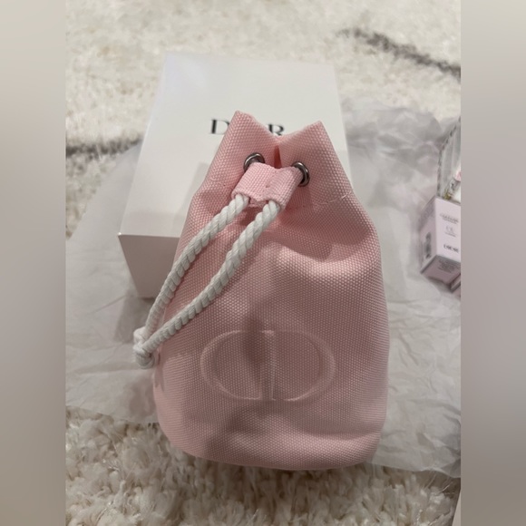 NIB Dior Makeup Pouch Pink Canvas Drawstring bag 17×11×6cm w/freebies - Picture 13 of 16